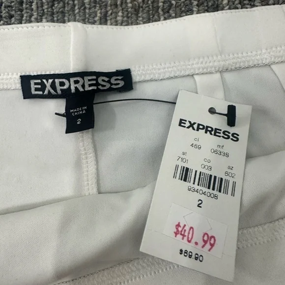 Express Beige Lace Skirt - Picture 3 of 3